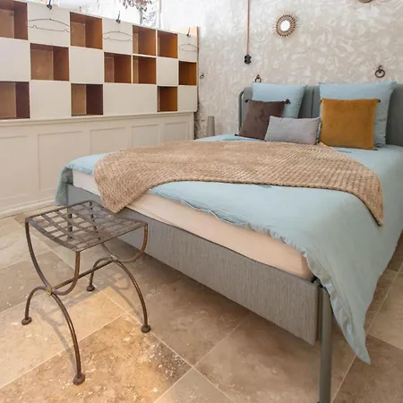 Les Cypres De L'ile Aparthotel Avignon